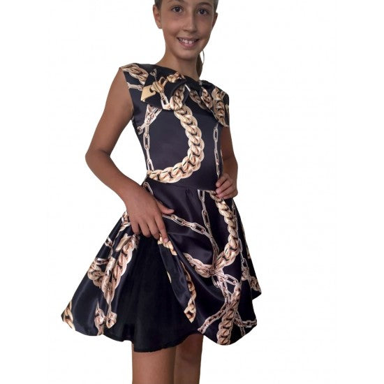 БЛЯСКАВА РОКЛЯ С ПАНДЕЛКА И ТЮЛ