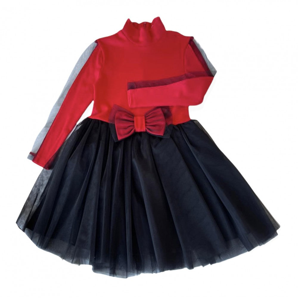 РОКЛЯ С ДЪЛЪГ РЪКАВ ГАРНИРАН С ТЮЛ