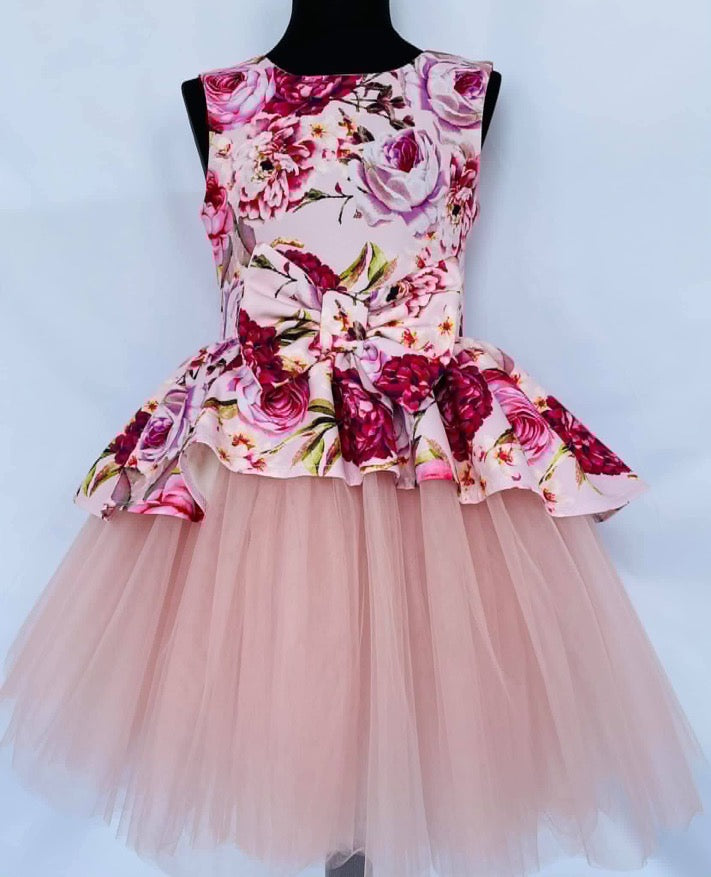 Рокля ,,Пролет”