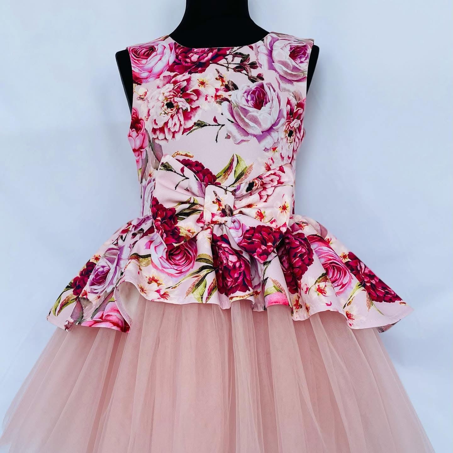 Рокля ,,Пролет”