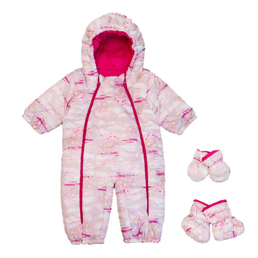 Космонавт с щампа за новородено