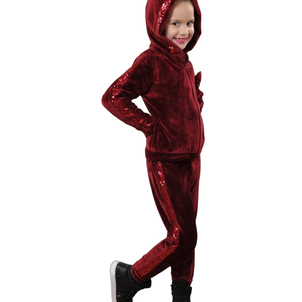 СПОРТНО ЕЛЕГАНТЕН КОМПЛЕКТ ОТ ПЛЮШ С КАНТ ПАЕТИ