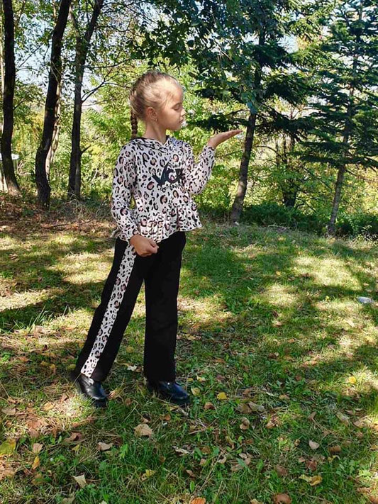 Екип - VIKI CRAZE